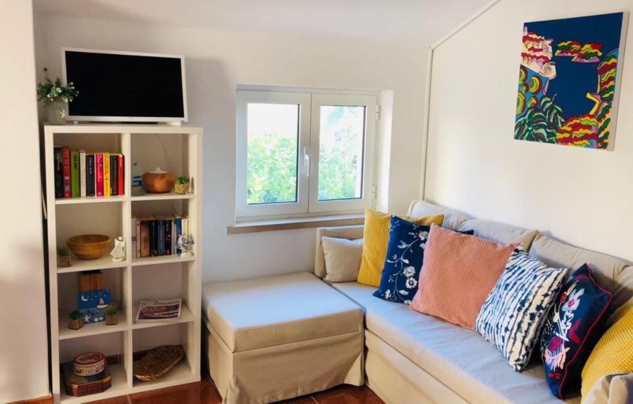 Apartments Barbaresko Lumbarda Kültér fotó